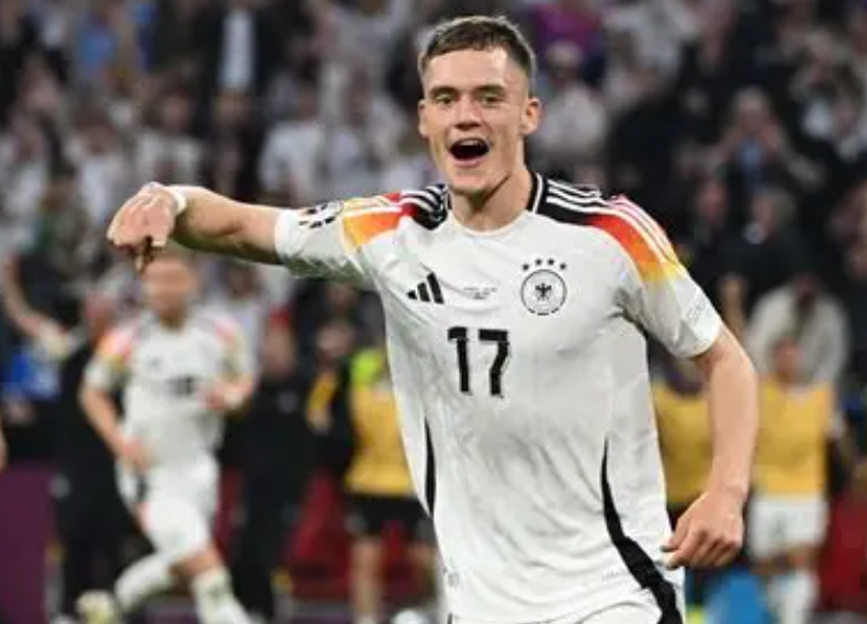 <a href='/news/tag/1055839.html' style='color: blue;'>德国队</a><a href='/news/tag/1253.html' style='color: blue;'>世预赛</a>大捷:维尔茨与萨内连线成焦点,转会暗线浮出水面