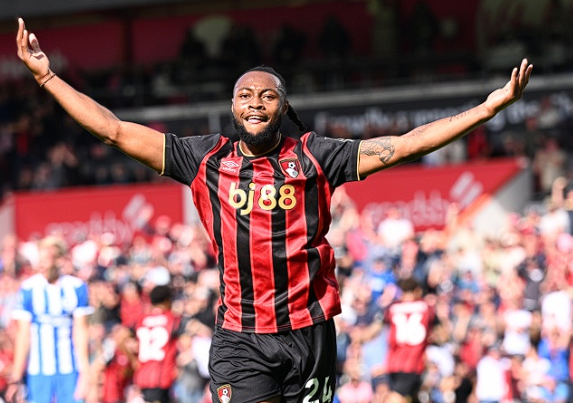 塞梅尼奥转会风云：多队竞逐下的未知走向