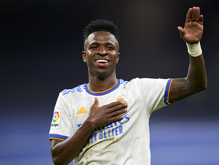 欧冠1/8决赛首回合:皇马力克曼城,<a href='/news/tag/757' style='color: blue;'>维尼修斯</a>助攻创佳绩